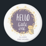 Hello Little One Owl Baby Showerのお気に入り マグネット<br><div class="desc">紫色のフローラの赤ちゃんシャワーは、「こんにちは小さい読の」紫と黄色のフクロウとフローラリースデザインを特徴とする磁石。テキスカスタマイズト付き。</div>
