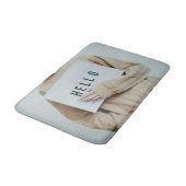 "Hello" Sign Bath Mat - Warm & Welcomingデザイン バスマット (アングル)