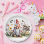Hello Spring Garden Gnome: Cute Gnome with Braids ペーパープレート (パーティー)