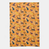 Hello Witch – シームレスなハロウィーンパターン。 キッチンタオル (縦)