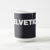 HELLveticaのマグ コーヒーマグカップ (中央)