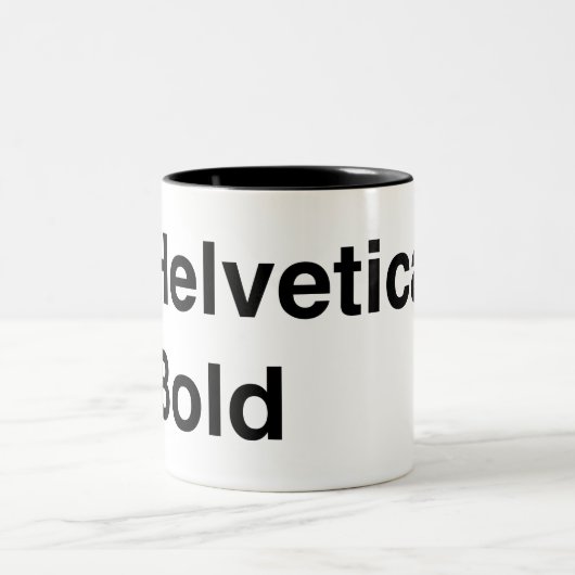 Helveticaはっきりした ツートーンマグカップ (中央)