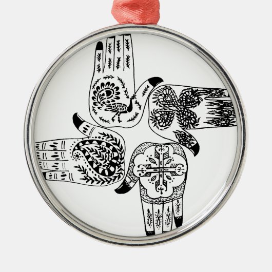 Henna Mehndiはインドのデザインによって絵を描かれる結婚式を渡します メタルオーナメント (正面)