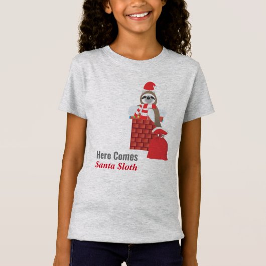 Here 来 Santa Sloth in Chimney withプレゼント Tシャツ (正面)