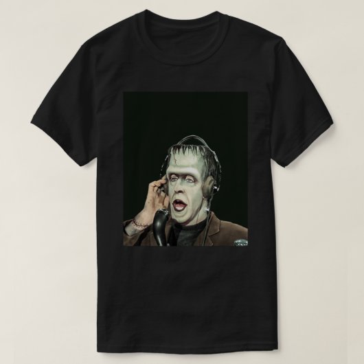 Herman Munster at the radio Graphic T-Shirt.png Tシャツ (デザイン正面)