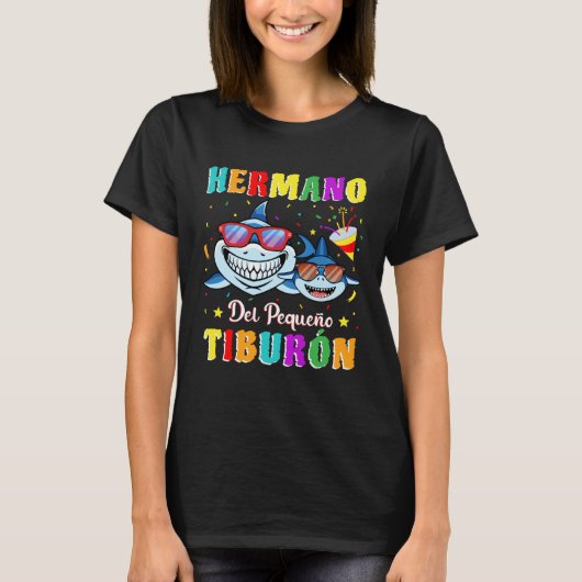 Hermano del Pequeño Tiburón fiesta de cumpleaños t Tシャツ (正面)