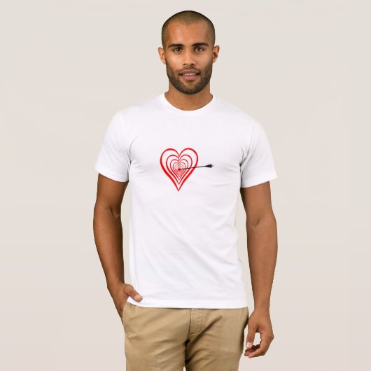 Herz Dartscheibe mit Pfeil Tシャツ (正面フル)