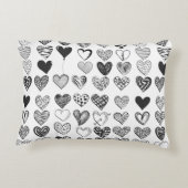 Herzen in Schwarz-Weiß アクセントクッション (裏面)