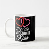 He's My Midnight Kiss Happy New Year Matching Coup コーヒーマグカップ (左)