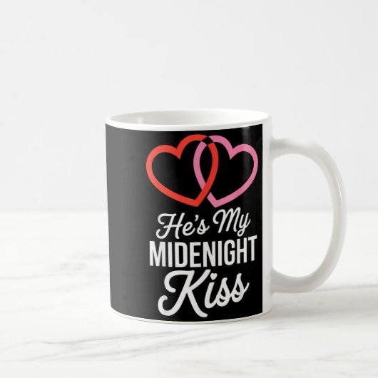 He's My Midnight Kiss Happy New Year Matching Coup コーヒーマグカップ (右)