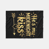 He's My Midnight Kiss Happy New Year Matching Coup フリースブランケット (正面(横))