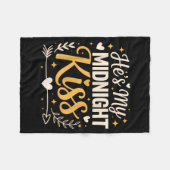 He's My Midnight Kiss Happy New Year Matching Coup フリースブランケット (正面(横))