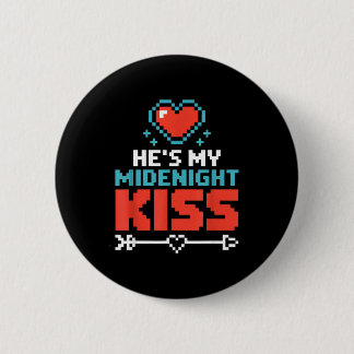 Hes My Midnight Kiss Happy New Year Matching Coupl 缶バッジ