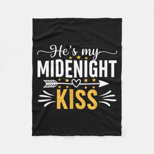 He's My Midnight Kiss Happy New Year Nye Matching  フリースブランケット (正面)