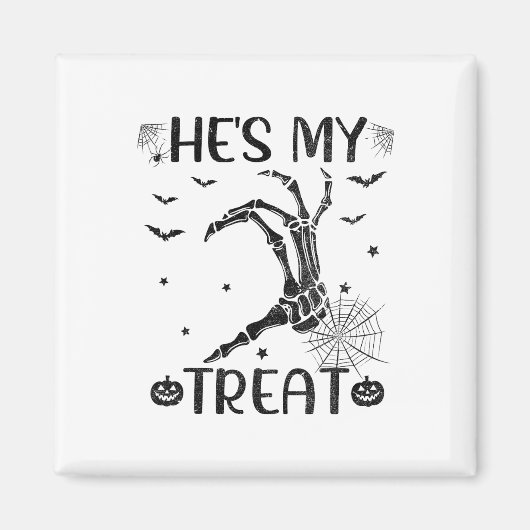 Hes My Treat Matching Colots Skeleton Halloween C マグネット (正面)