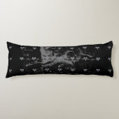 Hevelius 1690のクロムライクアリー〔占星術の〕十二宮図シンボル ボディピロー (正面)