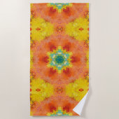 Hex Mandala Orange Yellow Red and Blue ビーチタオル (正面)