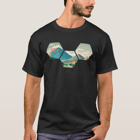 Hexagon Mountains I Geometric Shape Wilderness Nat Tシャツ (正面)