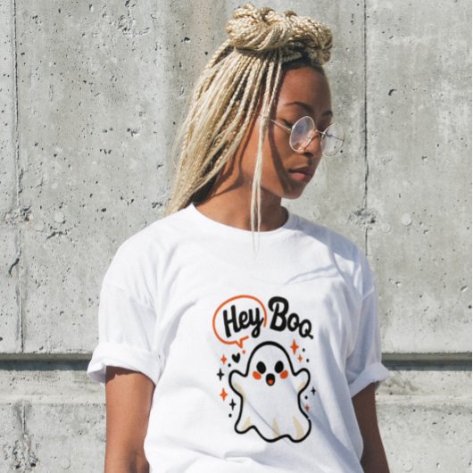 Hey Boo Funny Halloween幽霊女性のTシャツ トライブレンドTシャツ