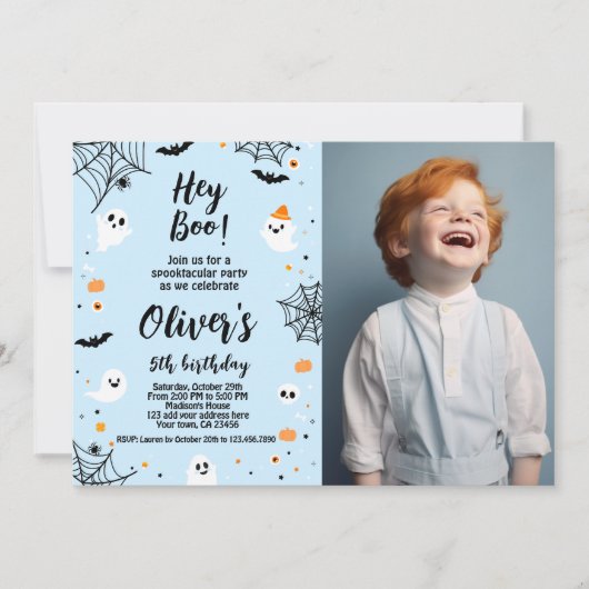 Hey Boo, invitación de Halloween azul con foto 招待状 (正面)