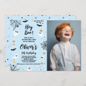 Hey Boo, invitación de Halloween azul con foto 招待状 (正面/裏面)
