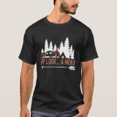 Hey Look A Menu Funny Camping Camper Funny Camping Tシャツ (正面)