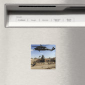 HH-60 2からパラレースキューマンがラッパを吹く マグネット (インサイチュ (食洗機))