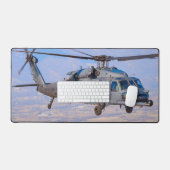 HH-60Gがホークを舗装 デスクマット (キーボード&マウス)