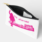 "Hi Kamala" -アクセサリーバッグ（タグラインB） アクセサリーポーチ (見開き)