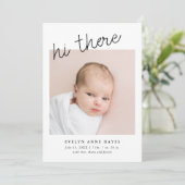 hi thereスクリプカジュアルトベビーフォトコラージュ誕生 案内状 (スタンド正面)