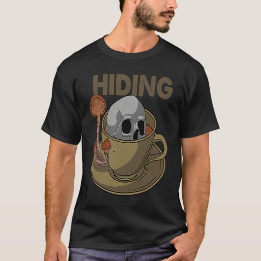 Hiding Goth Tea Coffee Cup Skull Head Mushroom Cof Tシャツ (正面)