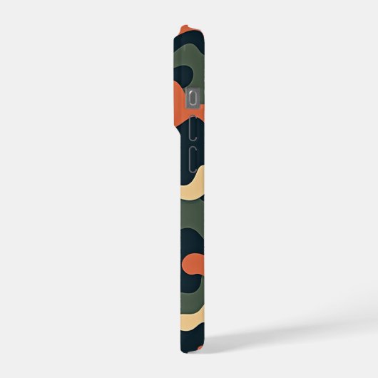 High-Contrast Camo Pattern – Bold Military-Inspire iPhoneケース (左側面)