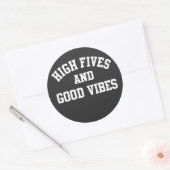 High Fives and Good Vibes Round Sticker ラウンドシール (封筒)