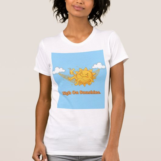 High on Sunshine — Radiating Bliss & Chill Vibes Tシャツ (正面)