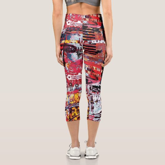 High Waisted Capris – Fragmented Pulse カプリレギンス (裏面)