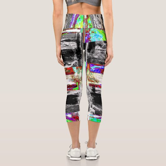 High Waisted Yoga Capris – Reflection Layers カプリレギンス (裏面)