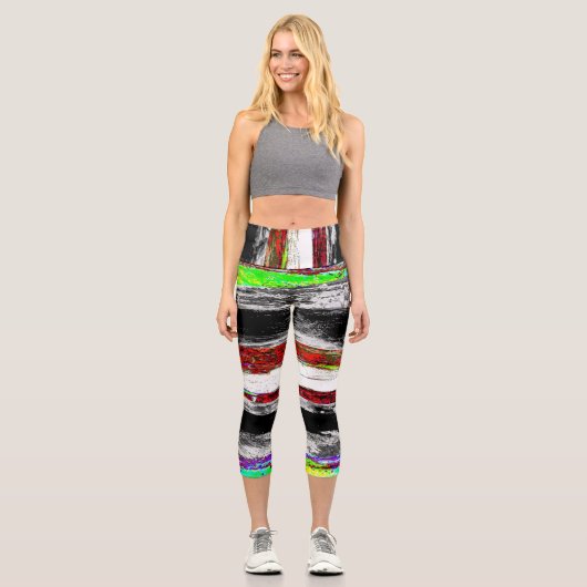 High Waisted Yoga Capris – Reflection Layers カプリレギンス (正面)