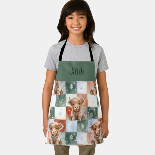 Highland Cow Christmas Crew Personalized Kids エプロン (インサイチュ)