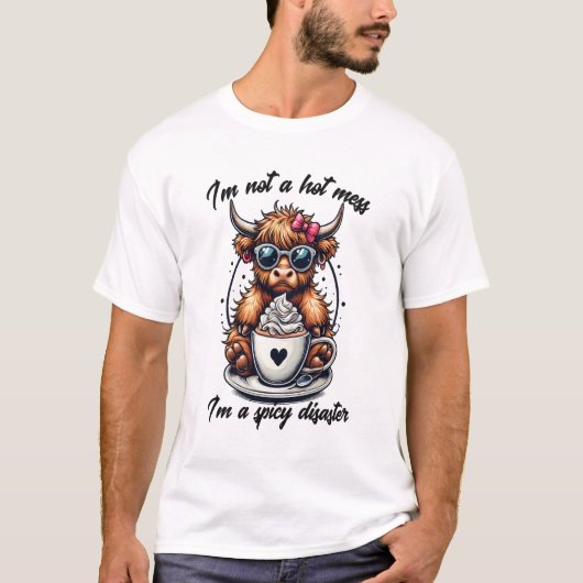 Highland Cow Coffee Png, Coffee Cow Png Tシャツ (正面)