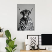 Highland Cow in Bathrobe Print, Funny Bathroom ポスター (ホームオフィス)