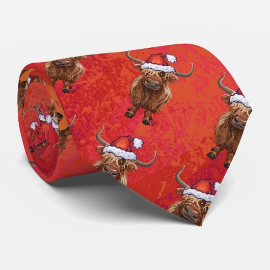 Highland cow in Santa Hat Pattern on Red ネクタイ (ロール)