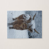 Highland Cow in the Snow ジグソーパズル (横)