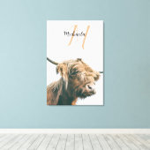 Highland cow portrait custom name initial monogram キャンバスプリント (インサイチュ (ウッドフロア))