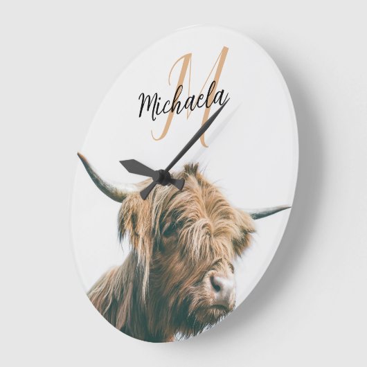 Highland cow portrait custom name initial monogram ラージ壁時計 (傾斜)
