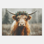 Highland Cow With Christmas Wreath Crown ラッピングペーパーシート (正面)