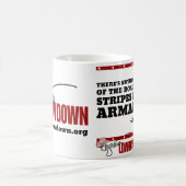 HightowerのLowdown: 中間の何も(マグ) コーヒーマグカップ (中央)