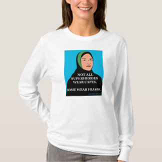HijabiのスーパーヒーローのTシャツ Tシャツ