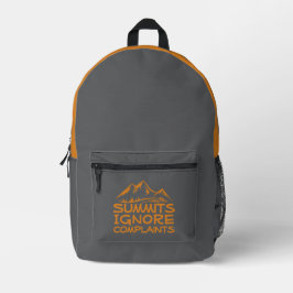 Hiker camping humor gray orange プリントバックパック