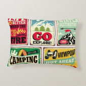Hiking and camping retro signs collection. Outdoor アクセントクッション (裏面)