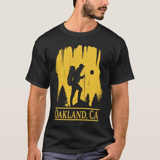 Hiking Oakland California Hiker Trip Souvenir Tシャツ (正面)